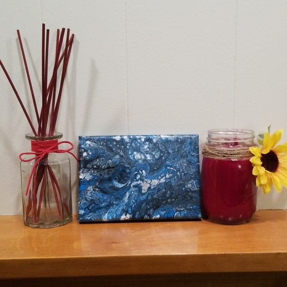 5"x7" Handmade Paint Pour - Picture 4 of 5